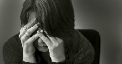 A study suggests that depression treatment can rewire the brain_the life