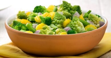 What's_healthier_steamed_or_raw_vegetables?