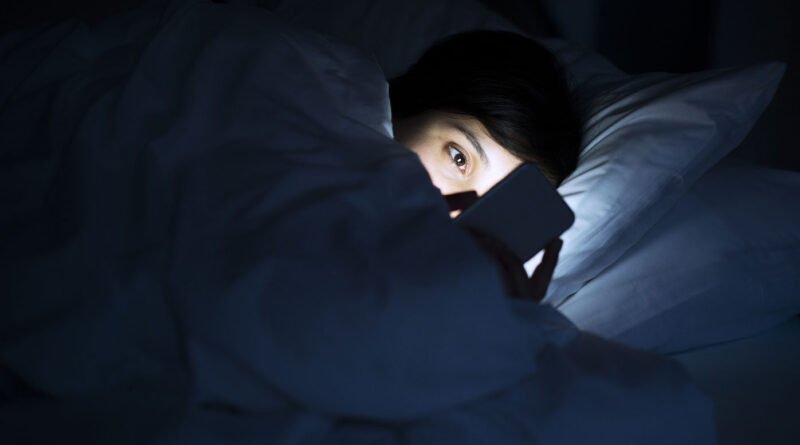 Sleeping-with-Your-Phone-How-to-Break-the-Addiction