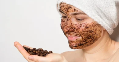 skin-will-glow-with-coffee-powder