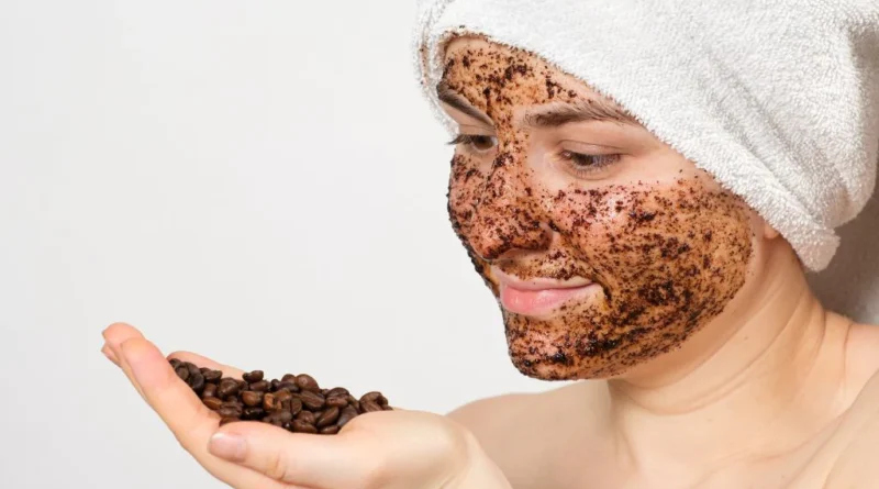 skin-will-glow-with-coffee-powder