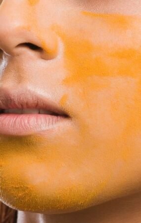 turmeric-in-your-skincare-routine-for-glowing-skin